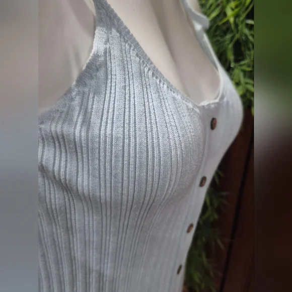 MARBLE Sky Blue Ribbed Fabric - Picture 4 of 11